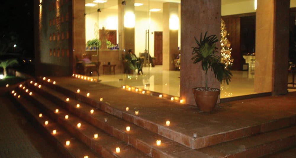 Hotel Poza Rica Inn מראה חיצוני תמונה